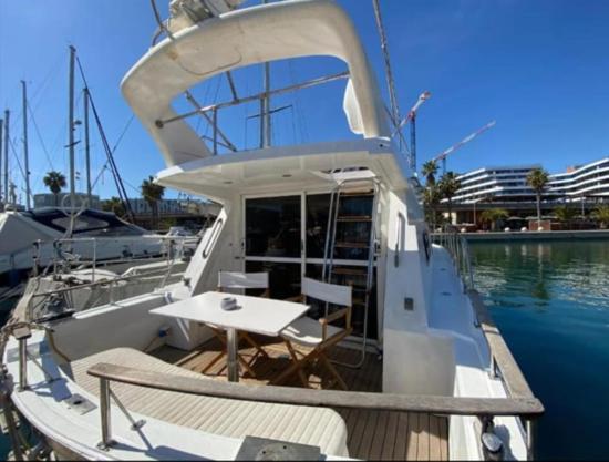 Apartamento Zafiro, A Wonderful Yacht In Barcelona Sant Adria de Besos
